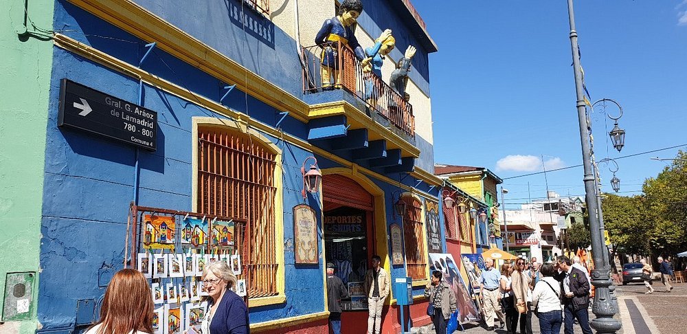 Bairro La Boca Buenos Aires casas coloridas ponto turístico próximo hospedagem econômica CLH Rentals