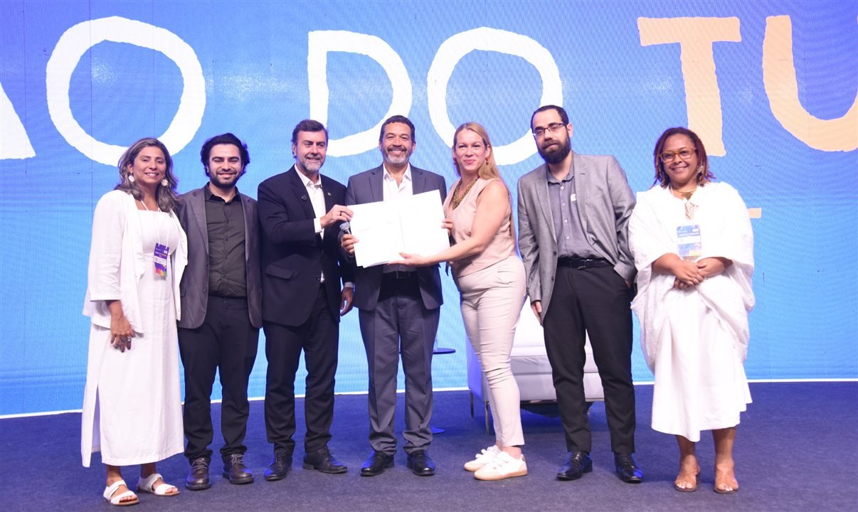 Empresas firmam compromisso de inclusão LGBT+ durante o 9º Salão Nacional do Turismo - Imagem do artigo original