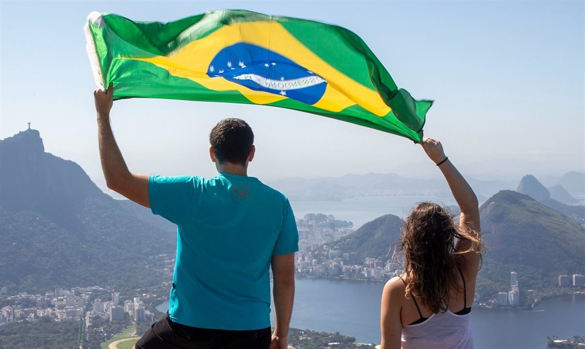 Atividades turísticas no Brasil crescem 6,1% de janeiro a julho e mantêm 14 meses de expansão contínua - Imagem do artigo original