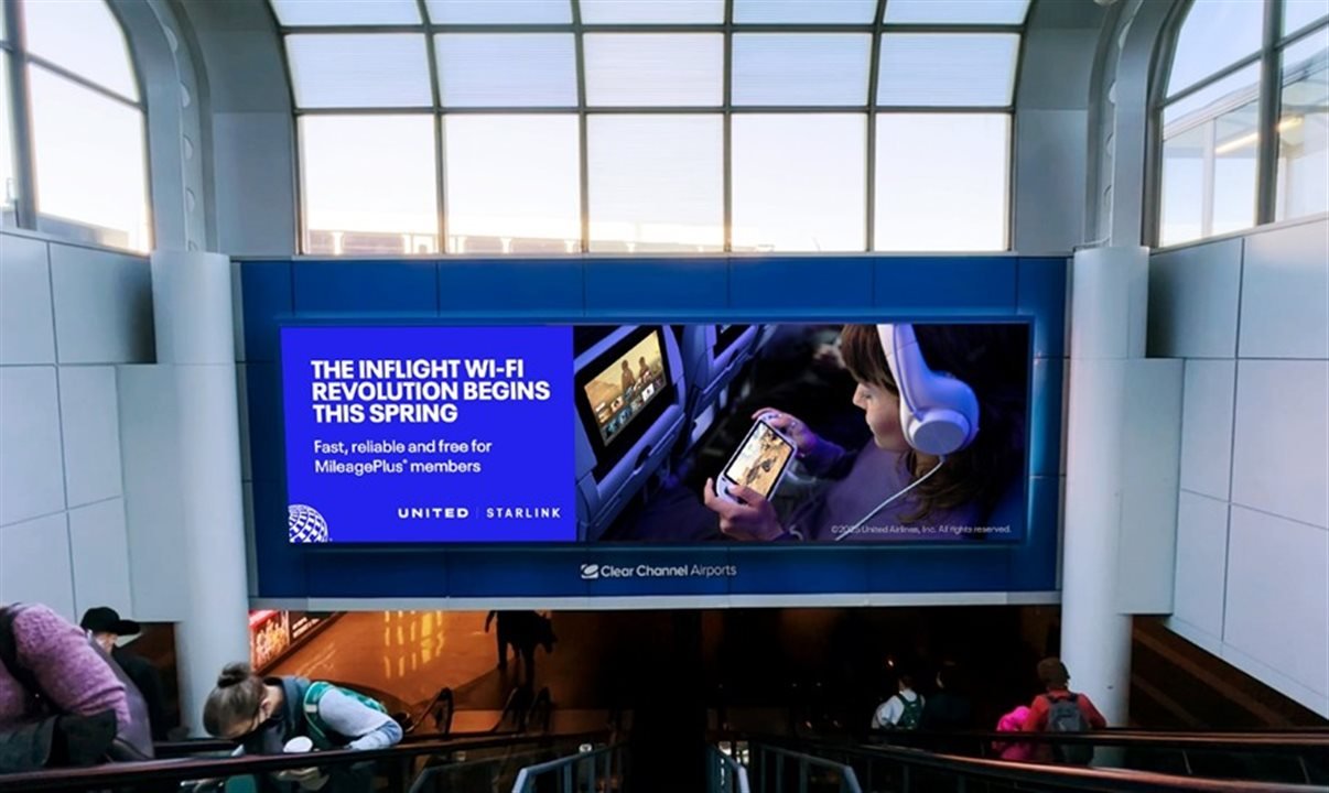 United recebe aval para estrear wi-fi Starlink em rotas de longa distância - Imagem do artigo original