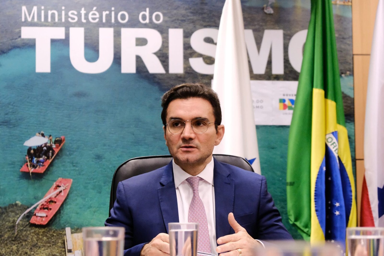União Brasil impõe prazo para Celso Sabino deixar Ministério do Turismo - Imagem do artigo