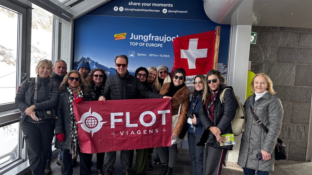 Agentes brasileiros conhecem Titlis e Jungfraujoch em famtour da Flot Viagens na Suíça - Imagem do artigo original