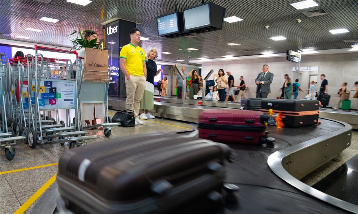 Associação das companhias aéreas vê retrocesso em projeto que proíbe cobrança por bagagens - Imagem do artigo original