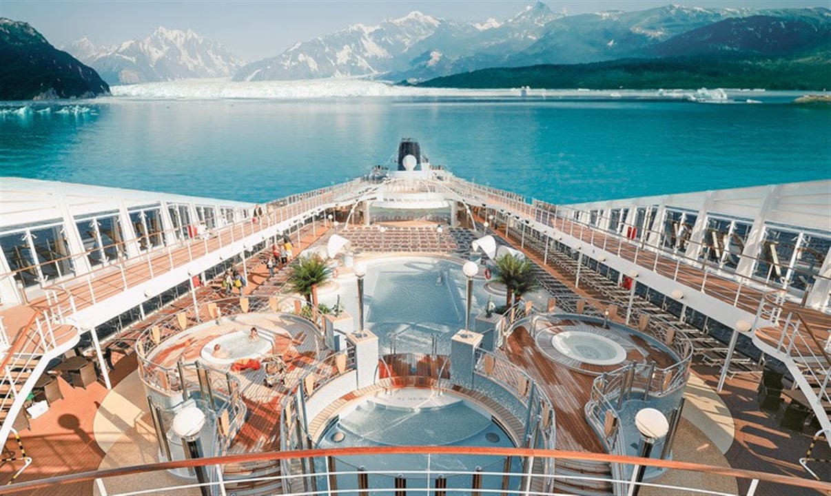 MSC Cruzeiros reforça proibição de embarque com bebidas e destaca controle de fornecedores - Imagem do artigo original